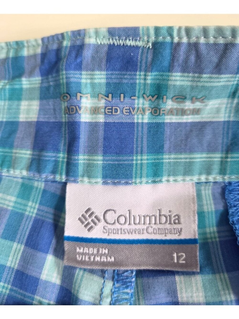 Columbia Women's Saturday Trail II Plaid Shorts Blue Size 12 Hiking Bermuda UPF - Picture 4 of 14